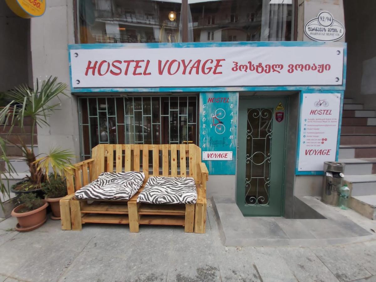 Hostel Voyage Batumi Eksteriør billede
