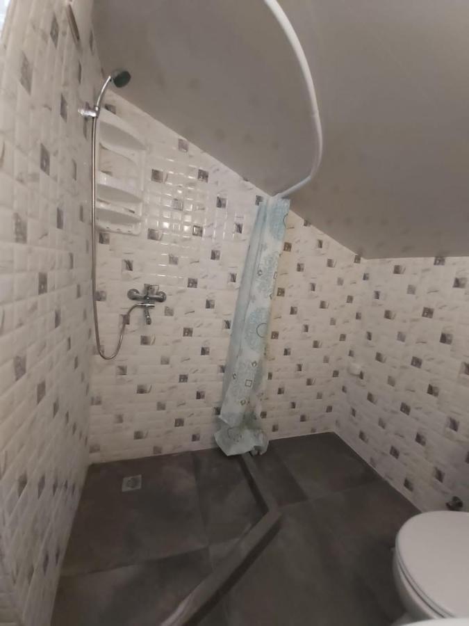 Hostel Voyage Batumi Eksteriør billede