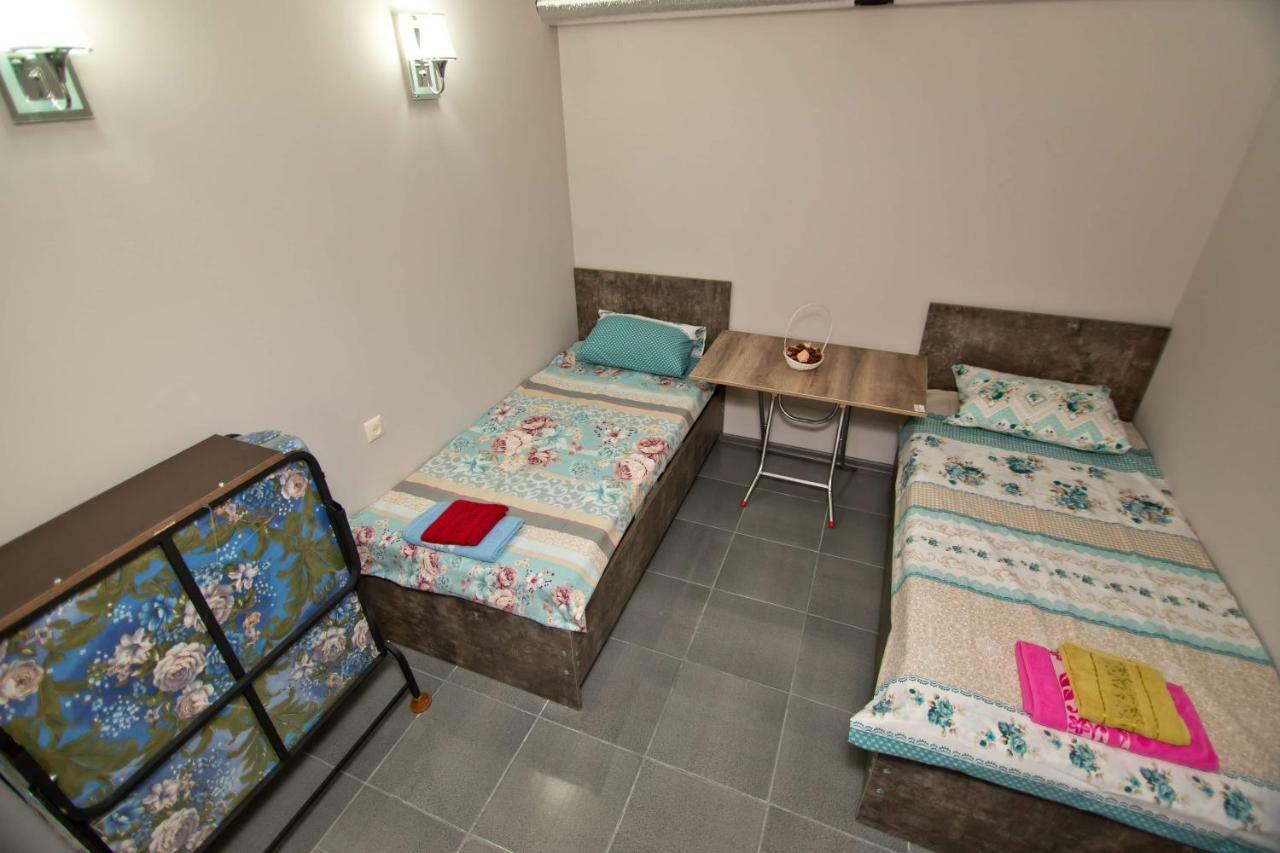 Hostel Voyage Batumi Eksteriør billede