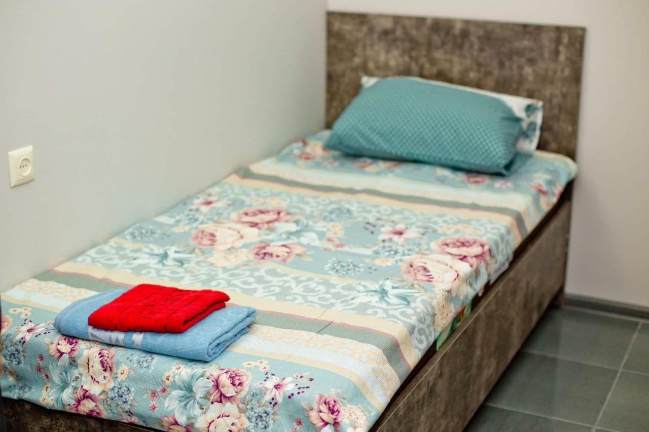 Hostel Voyage Batumi Eksteriør billede